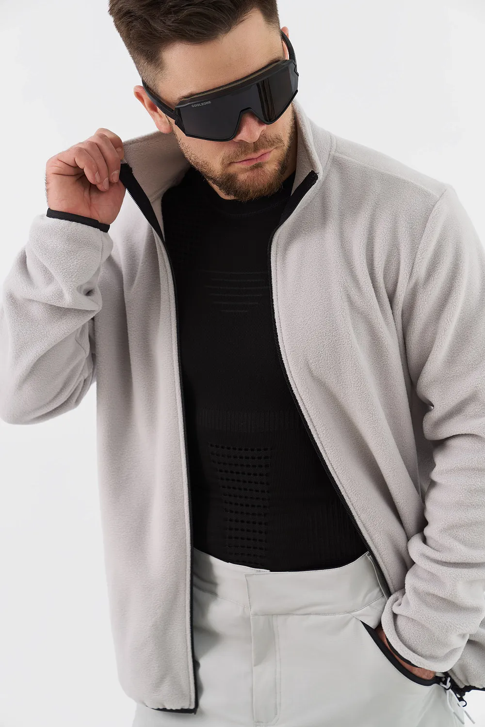 Джемпер на молнии